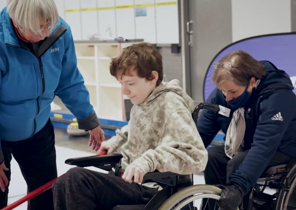 Parasport Train With - Scottish Curling